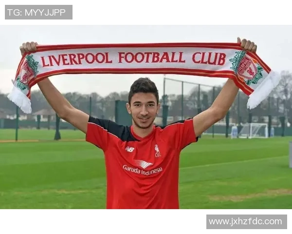 塞尔维亚足球球星拉齐奥辉煌生涯与绿茵场上的荣耀与传奇故事