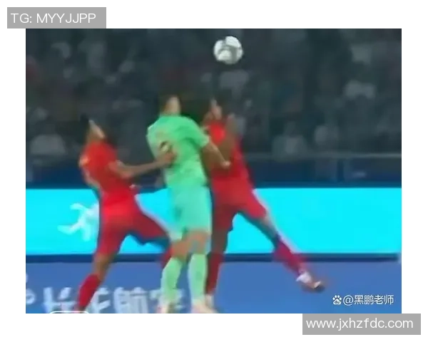 曾因伤坐轮椅的足球明星揭示逆境中崛起的力量与勇气