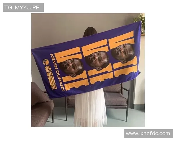 毛巾足球球星的成长历程与辉煌成就背后的人生故事