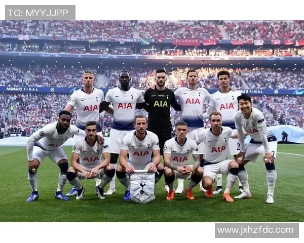 现役世界顶级足球队球星完整名单与阵容分析